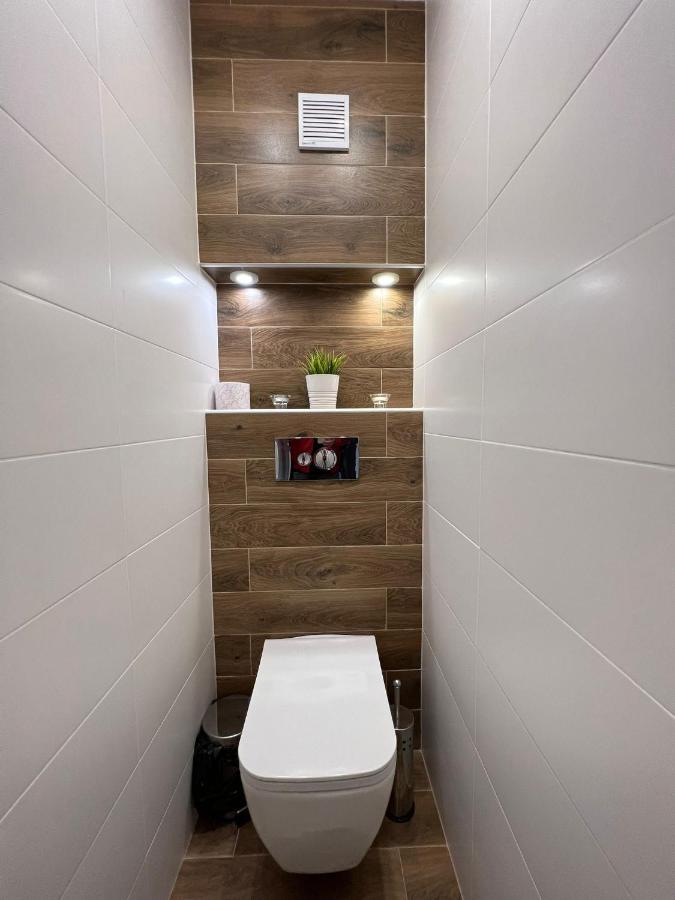 Al Malina 3Bdr Family Apt With Parking Space Near Airport And Iec Софія Екстер'єр фото